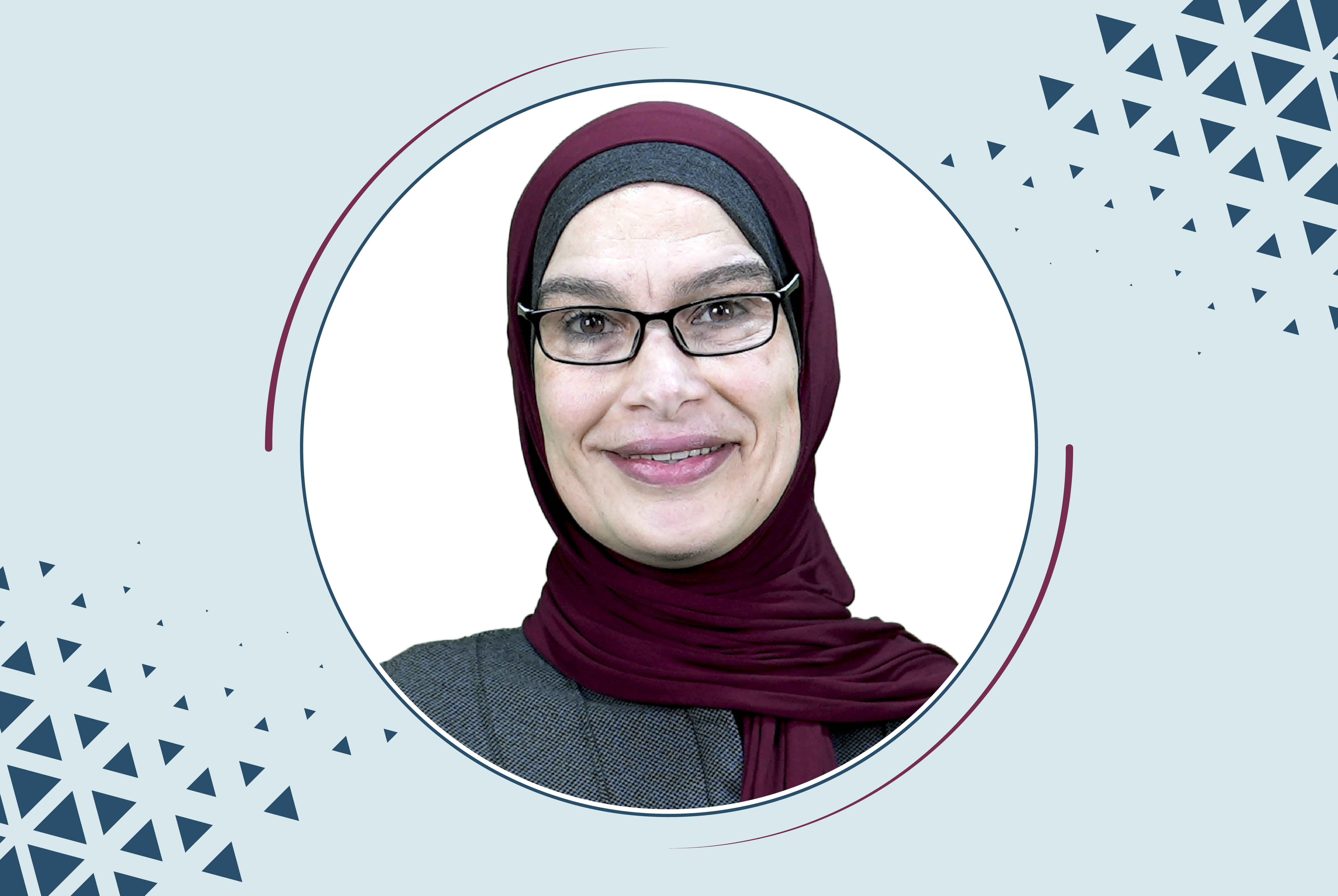 المعلمة فيروز ضراغمة